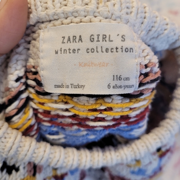 Multicolor Patterned Girls Sweater-Size 5-6 - Picture 3 of 3